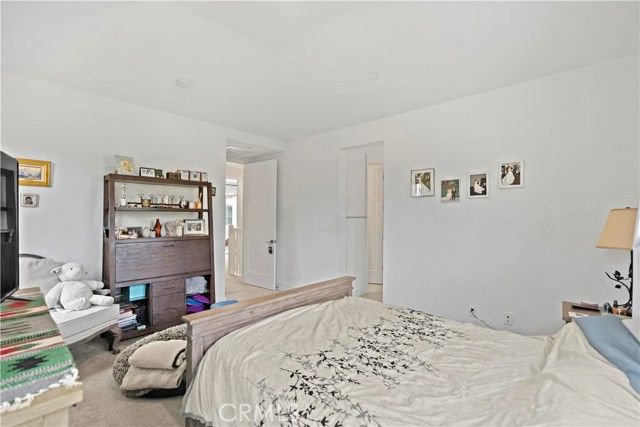 112 San Benito, Irvine, CA 92618