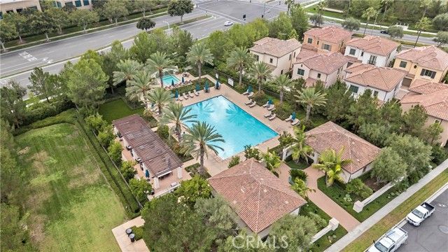 112 San Benito, Irvine, CA 92618