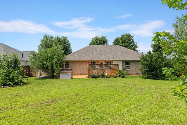 3296 N Eakins Avenue, Springfield, MO 65803