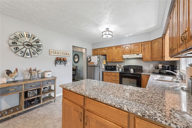 115 Pigeon Creek Rd, Somerset Twp, PA 15330