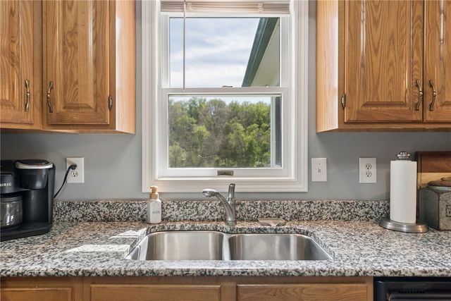 115 Pigeon Creek Rd, Somerset Twp, PA 15330