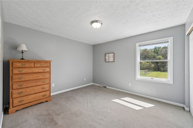 115 Pigeon Creek Rd, Somerset Twp, PA 15330