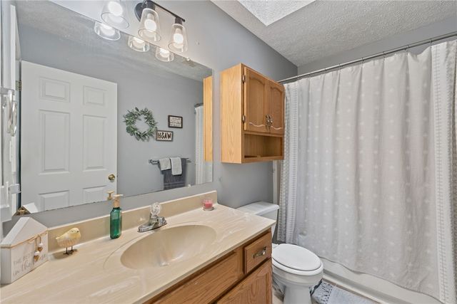 115 Pigeon Creek Rd, Somerset Twp, PA 15330