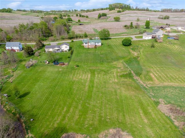 115 Pigeon Creek Rd, Somerset Twp, PA 15330