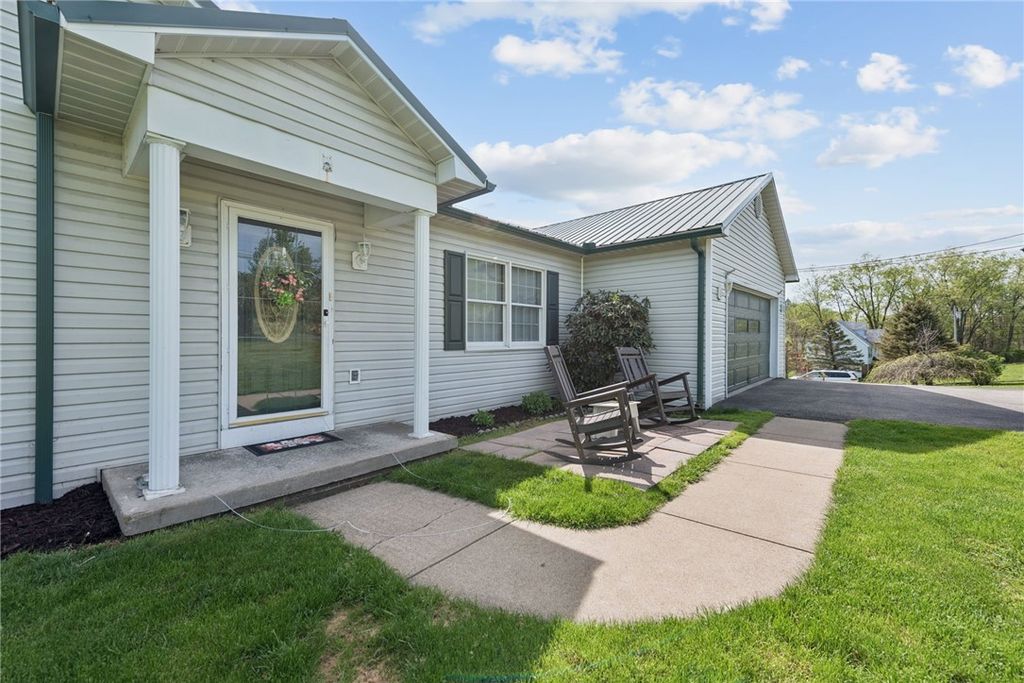 115 Pigeon Creek Rd, Somerset Twp, PA 15330