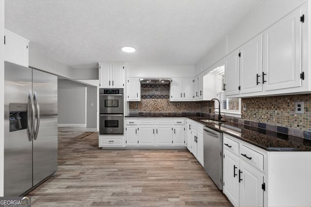 159 Inman Road, Fayetteville, GA 30215