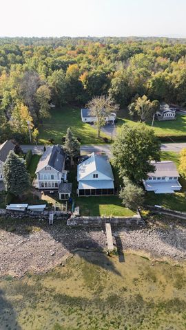 142 Algonquin Park Road, Plattsburgh, NY 12901