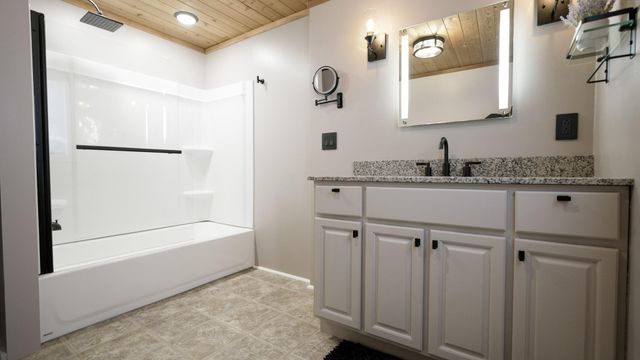 142 Algonquin Park Road, Plattsburgh, NY 12901