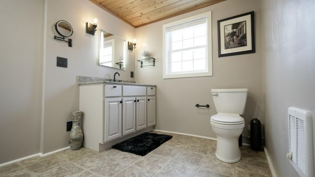 142 Algonquin Park Road, Plattsburgh, NY 12901