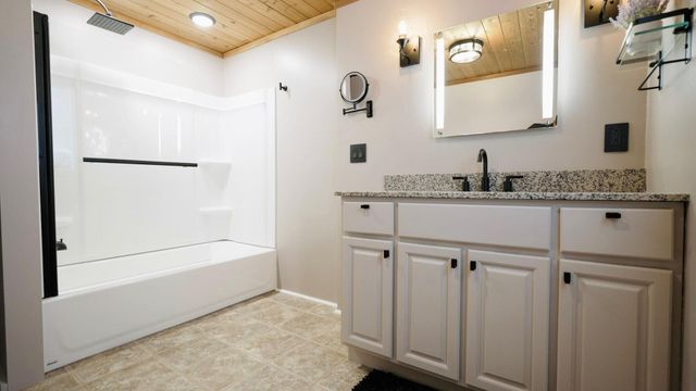 142 Algonquin Park Road, Plattsburgh, NY 12901