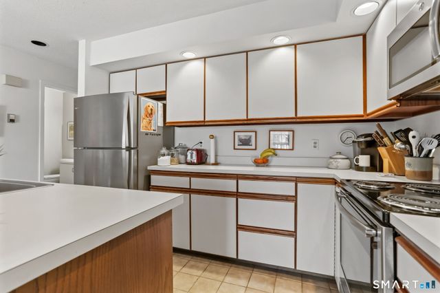 35 Balmaha Court 35, Fairfield, CT 06825