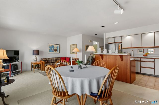 35 Balmaha Court 35, Fairfield, CT 06825