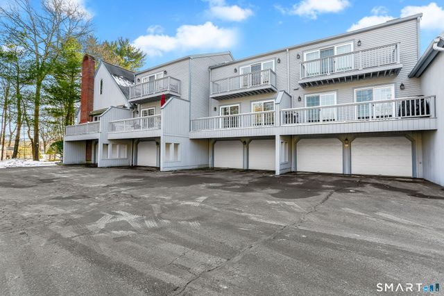 35 Balmaha Court 35, Fairfield, CT 06825