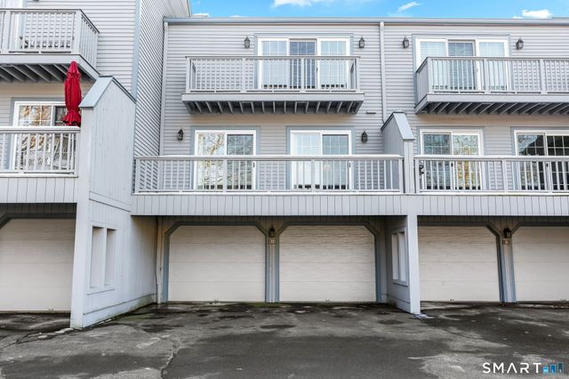 35 Balmaha Court 35, Fairfield, CT 06825