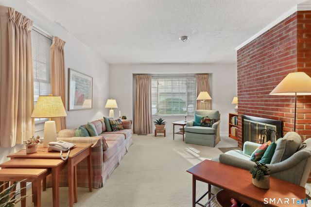 35 Balmaha Court 35, Fairfield, CT 06825