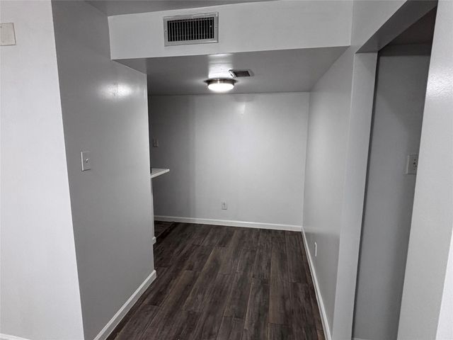 4300 Congress Avenue 212, Dallas, TX 75219