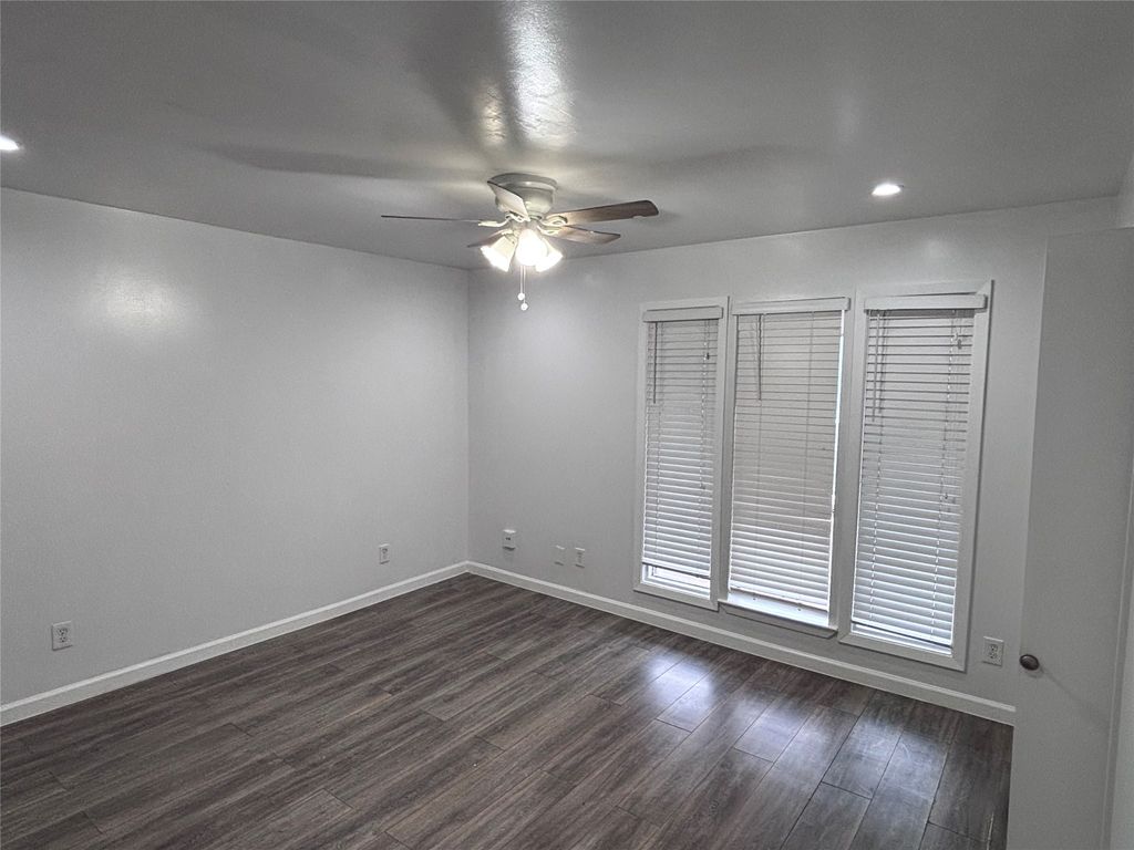 4300 Congress Avenue 212, Dallas, TX 75219