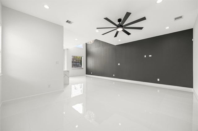 7710 Sharondale Drive A and B, Houston, TX 77033