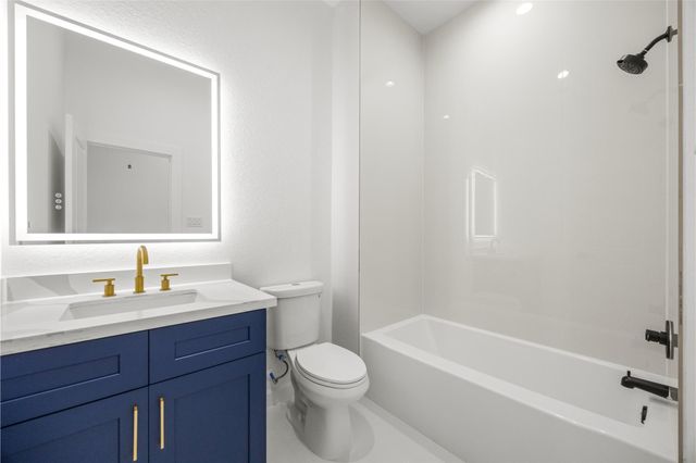 7710 Sharondale Drive A and B, Houston, TX 77033