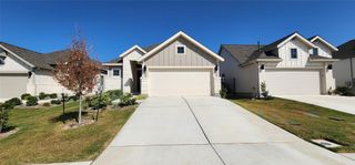 652 Los Olives LN, Liberty Hill, TX 78641