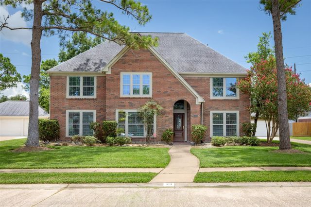 23 Dartmoor Street, Sugar Land, TX 77479