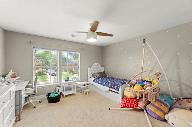 23 Dartmoor Street, Sugar Land, TX 77479