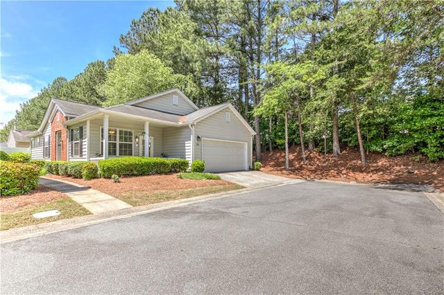 105 Windcroft Circle NW, Acworth, GA 30101