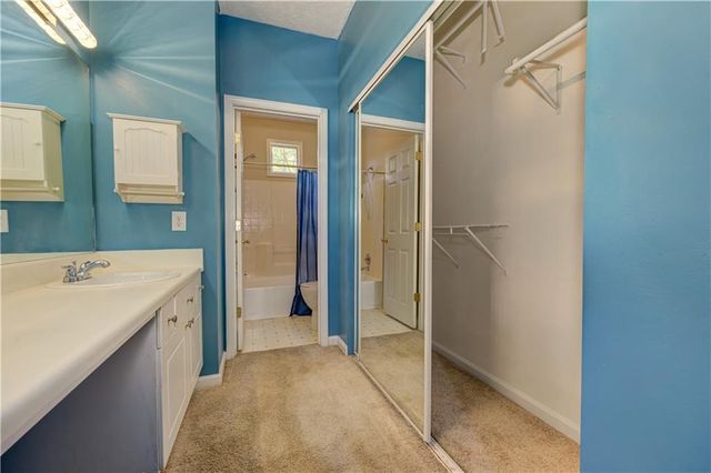 105 Windcroft Circle NW, Acworth, GA 30101