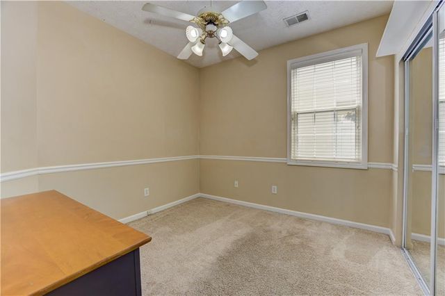 105 Windcroft Circle NW, Acworth, GA 30101