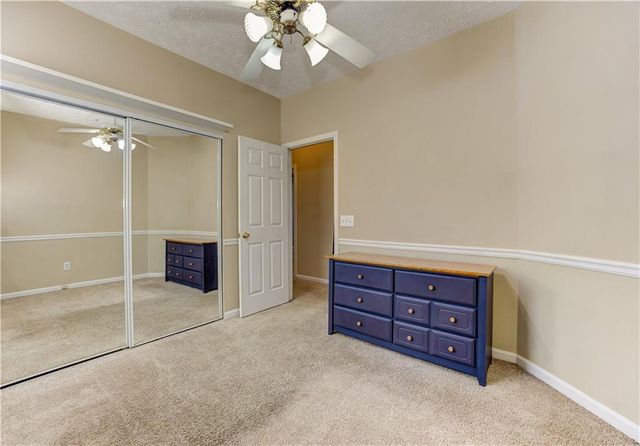 105 Windcroft Circle NW, Acworth, GA 30101