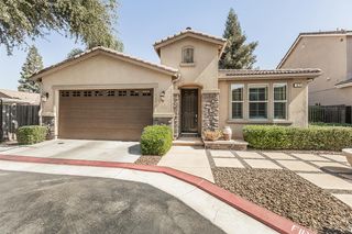 7076 N Cedar Hill Drive, Fresno, CA 93722