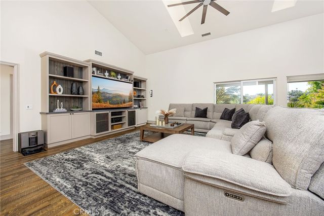 2771 Dos Lomas, Fallbrook, CA 92028