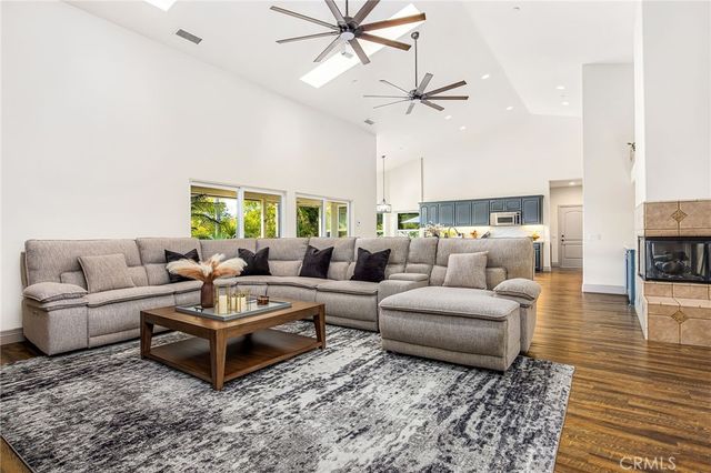 2771 Dos Lomas, Fallbrook, CA 92028