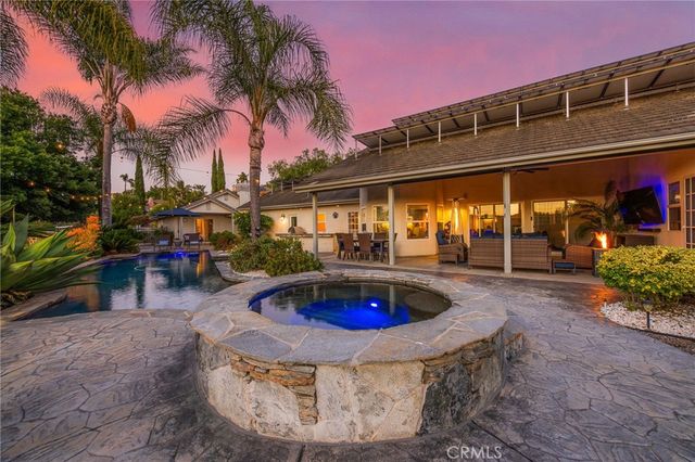 2771 Dos Lomas, Fallbrook, CA 92028