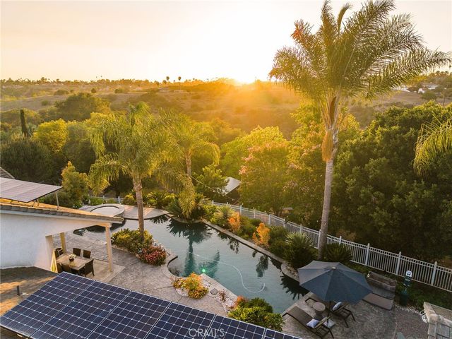 2771 Dos Lomas, Fallbrook, CA 92028