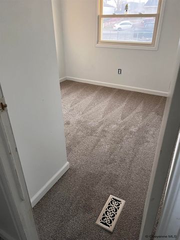408 WILLIAMS ST, Cheyenne, WY 82007