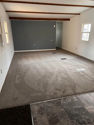 408 WILLIAMS ST, Cheyenne, WY 82007
