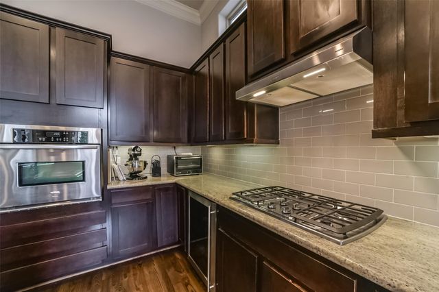 5715 Arabelle Lake Street, Houston, TX 77007