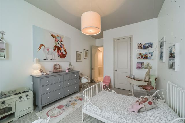 5715 Arabelle Lake Street, Houston, TX 77007