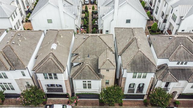 5715 Arabelle Lake Street, Houston, TX 77007