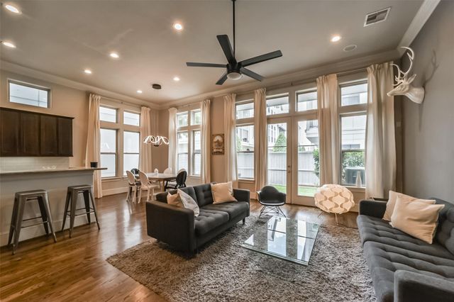5715 Arabelle Lake Street, Houston, TX 77007