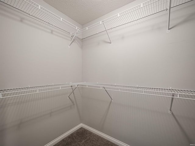 11401 Goshen Drive, Evansville, IN 47725
