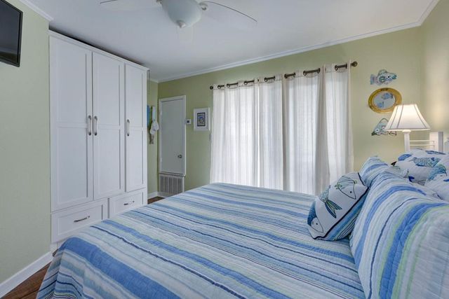 2290 N Fulton Beach 315, Rockport, TX 78382