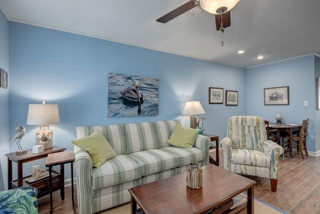 2290 N Fulton Beach 315, Rockport, TX 78382