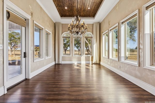 3128 Old St Marys Rd, Beeville, TX 78102