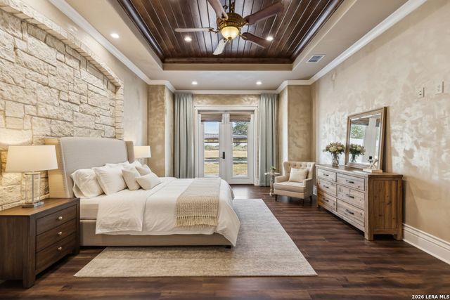 3128 Old St Marys Rd, Beeville, TX 78102