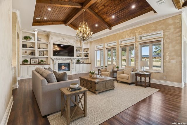 3128 Old St Marys Rd, Beeville, TX 78102