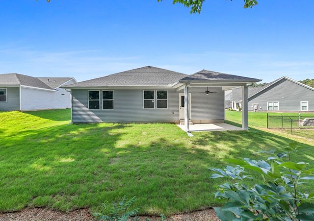 28 Aurora Cir, Fayetteville, TN 37334