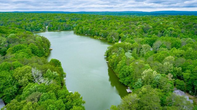 2429 Boston Branch Circle, Signal Mountain, TN 37377