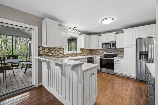 2429 Boston Branch Circle, Signal Mountain, TN 37377